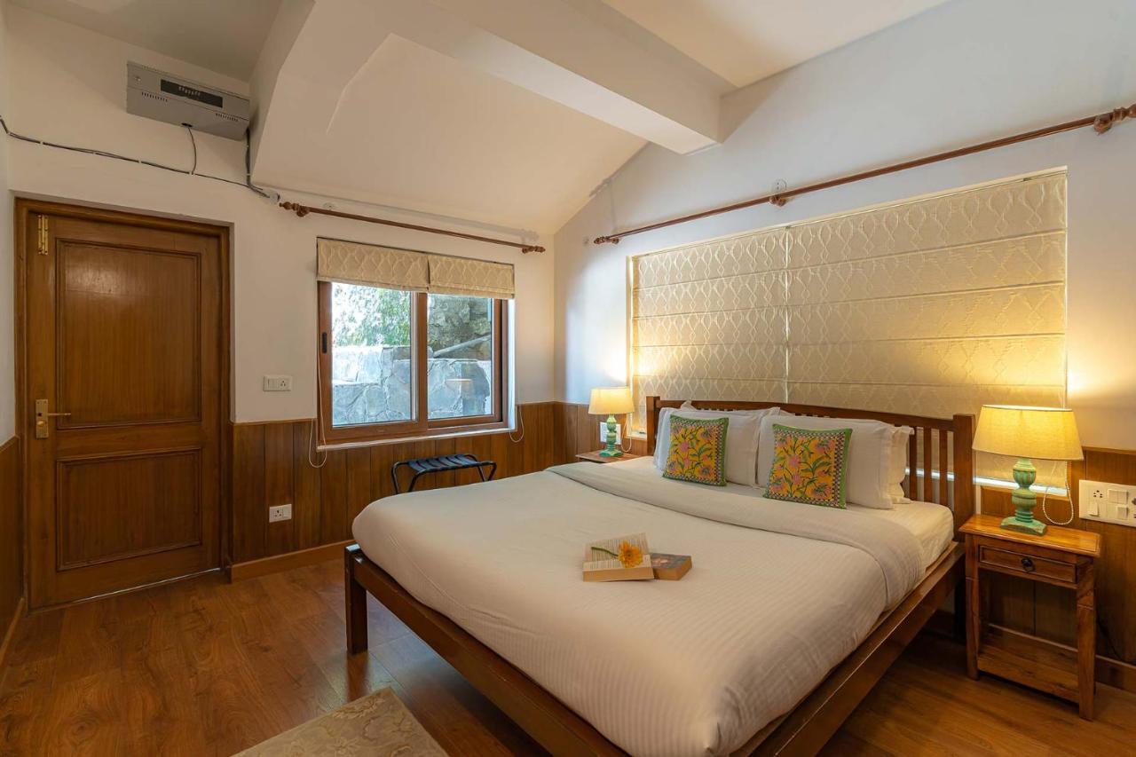 Stayvista Mellow Cottage Scenic View Near Mall Road 무소리에 외부 사진