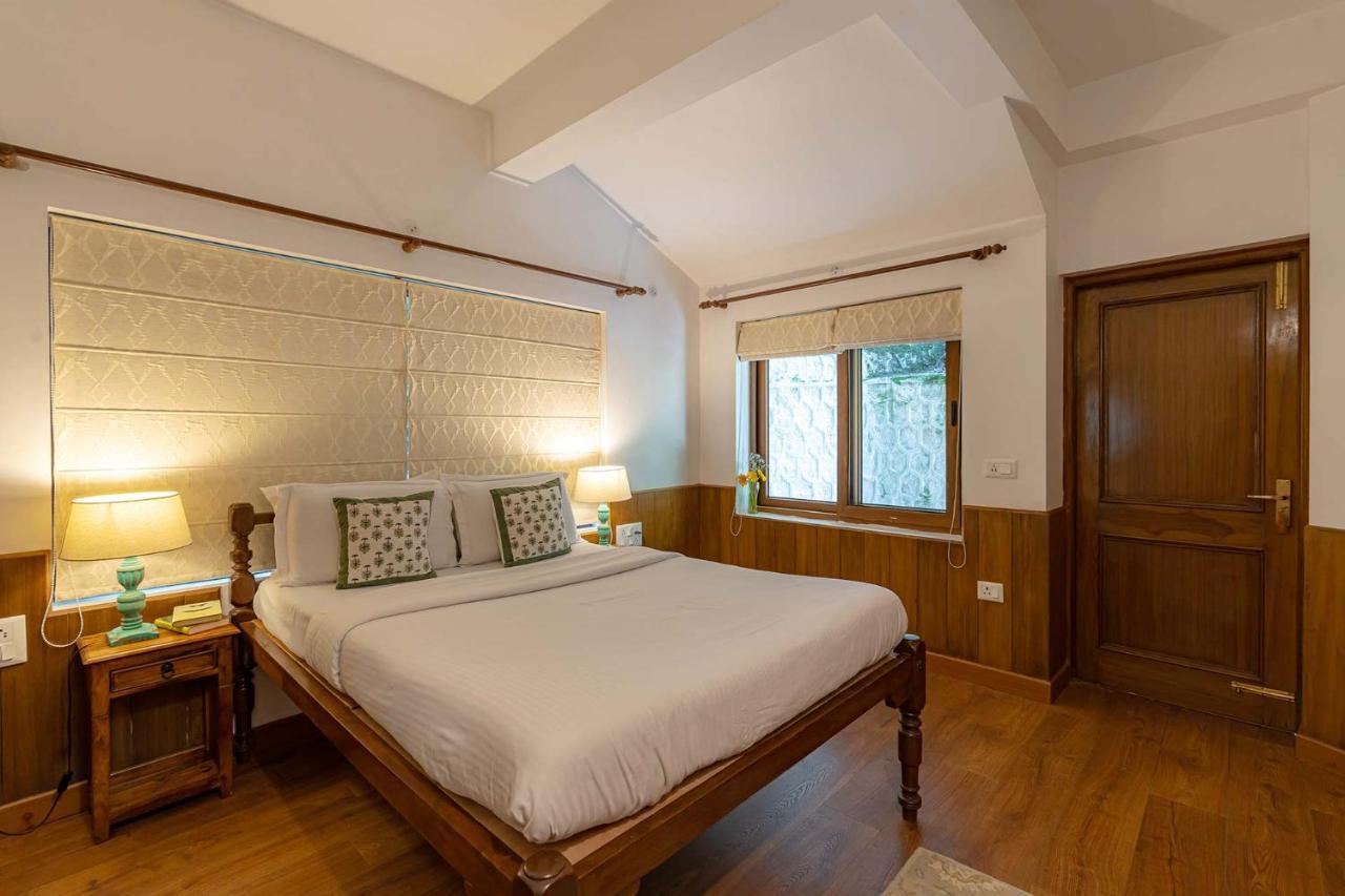 Stayvista Mellow Cottage Scenic View Near Mall Road 무소리에 외부 사진
